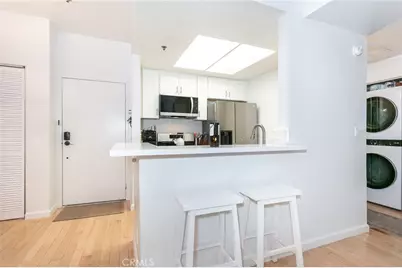 19350 Sherman Way #124, Reseda, CA 91335 - Photo 6