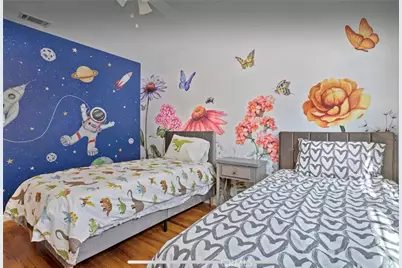 13831 Bessemer, Los Angeles, CA 91401 - Photo 24