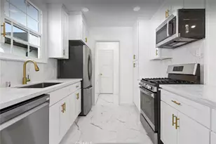 13831 Bessemer, Los Angeles, CA 91401 - Photo 18