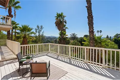 22497 Venido Road, Woodland Hills, CA 91364 - Photo 40