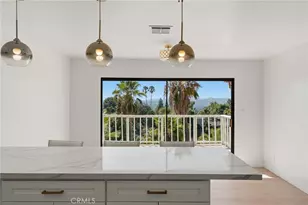 22497 Venido Rd, Woodland Hills, CA 91364 - Photo 18