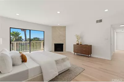 22497 Venido Road, Woodland Hills, CA 91364 - Photo 24