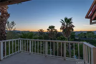 22497 Venido Rd, Woodland Hills, CA 91364 - Photo 42