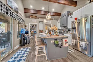 1813 Zermatt Dr, Pine Mountain Club, CA 93222 - Photo 10