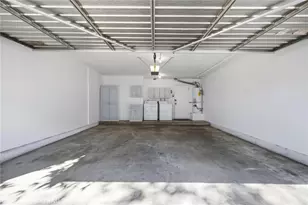 14380 Foothill Blvd, Los Angeles, CA 91342 - Photo 18