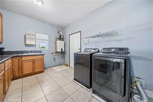 42500 20th, Lancaster, CA 93534 - Photo 18