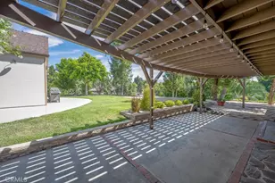 17327 Firma Ct, Granada Hills, CA 91344 - Photo 48