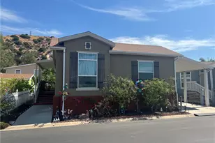 15455 Glenoaks Blvd, Sylmar, CA 91342 - Photo 1