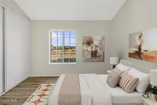 566 E Ave R8, Palmdale, CA 93550 - Photo 12