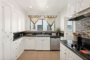 438 N Martel Ave, Los Angeles, CA 90036 - Photo 6