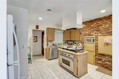 6928 Tobias Avenue, Van Nuys, CA 91405 - Photo 18