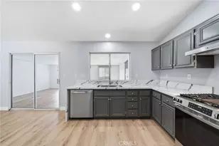 19735 Sky View Ct, Canyon Country, CA 91351 - Photo 14
