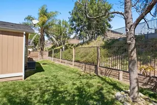 20095 Edgewater, Canyon Country, CA 91351 - Photo 16
