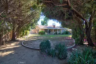23323 Ostronic, Los Angeles, CA 91367 - Photo 18