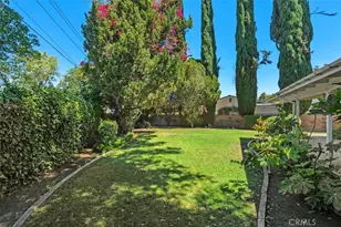 23323 Ostronic, Los Angeles, CA 91367 - Photo 4