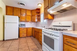 448 Fermoore, San Fernando, CA 91340 - Photo 10