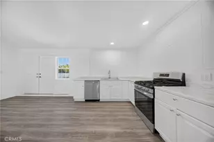 9826 Columbus, North Hills, CA 91343 - Photo 18