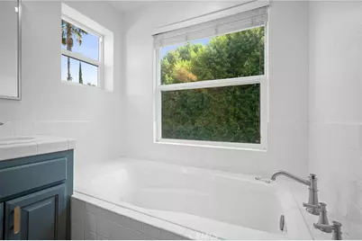 7101 Oso Avenue #14, Winnetka, CA 91306 - Photo 42