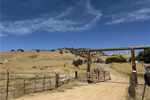 11647 Cameron Canyon Rd, Tehachapi, CA 93501 - Photo 1