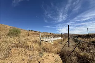 11647 Cameron Canyon Rd, Tehachapi, CA 93501 - Photo 24