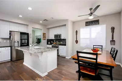 21716 Propello, Saugus, CA 91350 - Photo 4