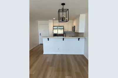 5550 Owensmouth #317, Woodland Hills, CA 91367 - Photo 6
