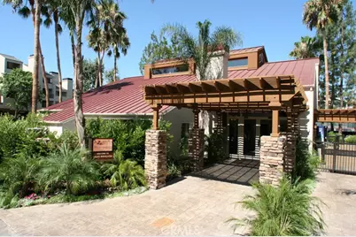 5550 Owensmouth #317, Woodland Hills, CA 91367 - Photo 24