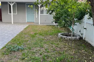 1454 N Clybourn Ave, Burbank, CA 91505 - Photo 2