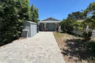 1454 N Clybourn Ave, Burbank, CA 91505 - Photo 2