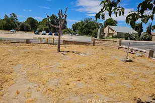 10331 N Loop Blvd, California City, CA 93505 - Photo 12