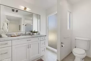 4715 Burgundy Rd, Woodland Hills, CA 91364 - Photo 22