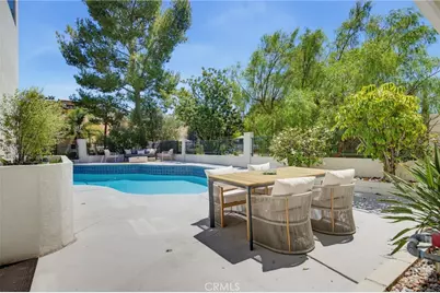 4715 Burgundy Road, Woodland Hills, CA 91364 - Photo 32