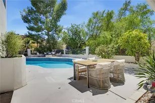 4715 Burgundy Rd, Woodland Hills, CA 91364 - Photo 32