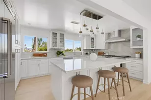 4715 Burgundy Rd, Woodland Hills, CA 91364 - Photo 8