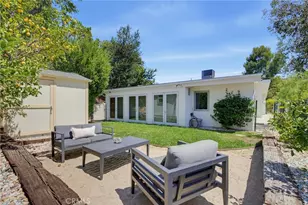 4715 Burgundy Rd, Woodland Hills, CA 91364 - Photo 38