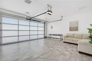 4715 Burgundy Rd, Woodland Hills, CA 91364 - Photo 30