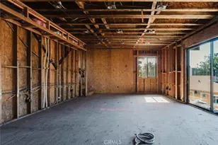 6651 Camellia Ave, Los Angeles, CA 91606 - Photo 12