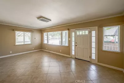 2056 E Villa, Pasadena, CA 91107 - Photo 10