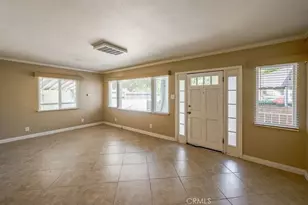 2056 E Villa, Pasadena, CA 91107 - Photo 10