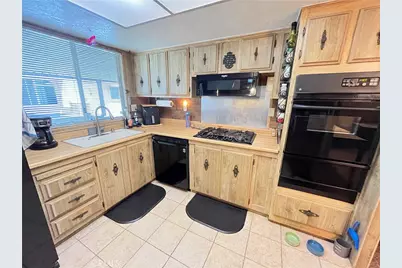 36200 Paradise Ranch Rd #12, Castaic, CA 91384 - Photo 16