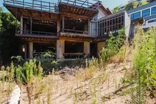 1688 Sunset Plaza Dr, Los Angeles, CA 90069 - Photo 4