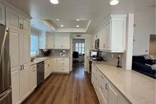 38011 Village 38, Camarillo, CA 93012 - Photo 8
