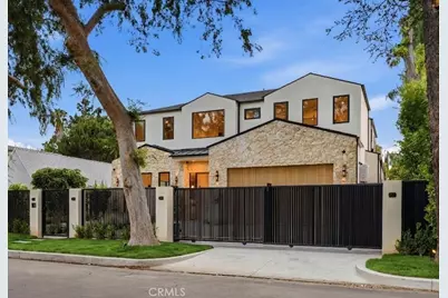 4447 Matilija, Sherman Oaks, CA 91423 - Photo 2