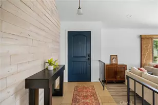 27403 Garza Dr, Saugus, CA 91350 - Photo 6