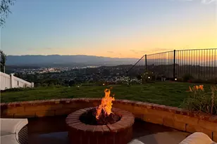 27403 Garza Dr, Saugus, CA 91350 - Photo 42