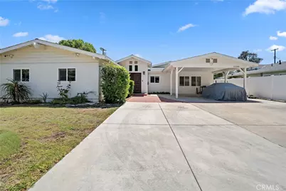 22248 Leadwell, Los Angeles, CA 91303 - Photo 4