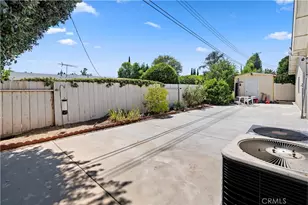22248 Leadwell, Los Angeles, CA 91303 - Photo 32