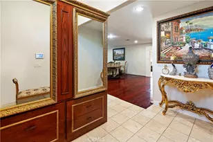 22248 Leadwell, Los Angeles, CA 91303 - Photo 8