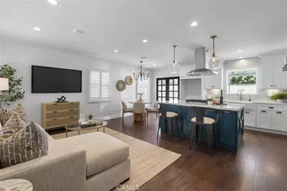 7840 7842 Woodlake Avenue, West Hills, CA 91304 - Photo 12