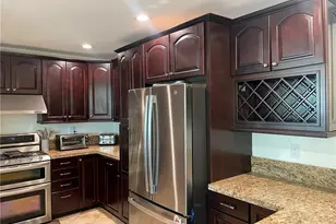 20910 Calwood St, Saugus, CA 91350 - Photo 8